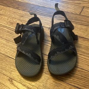 Kids’ Chaco Sandals size 13. Grey/Black design, in very good condition.